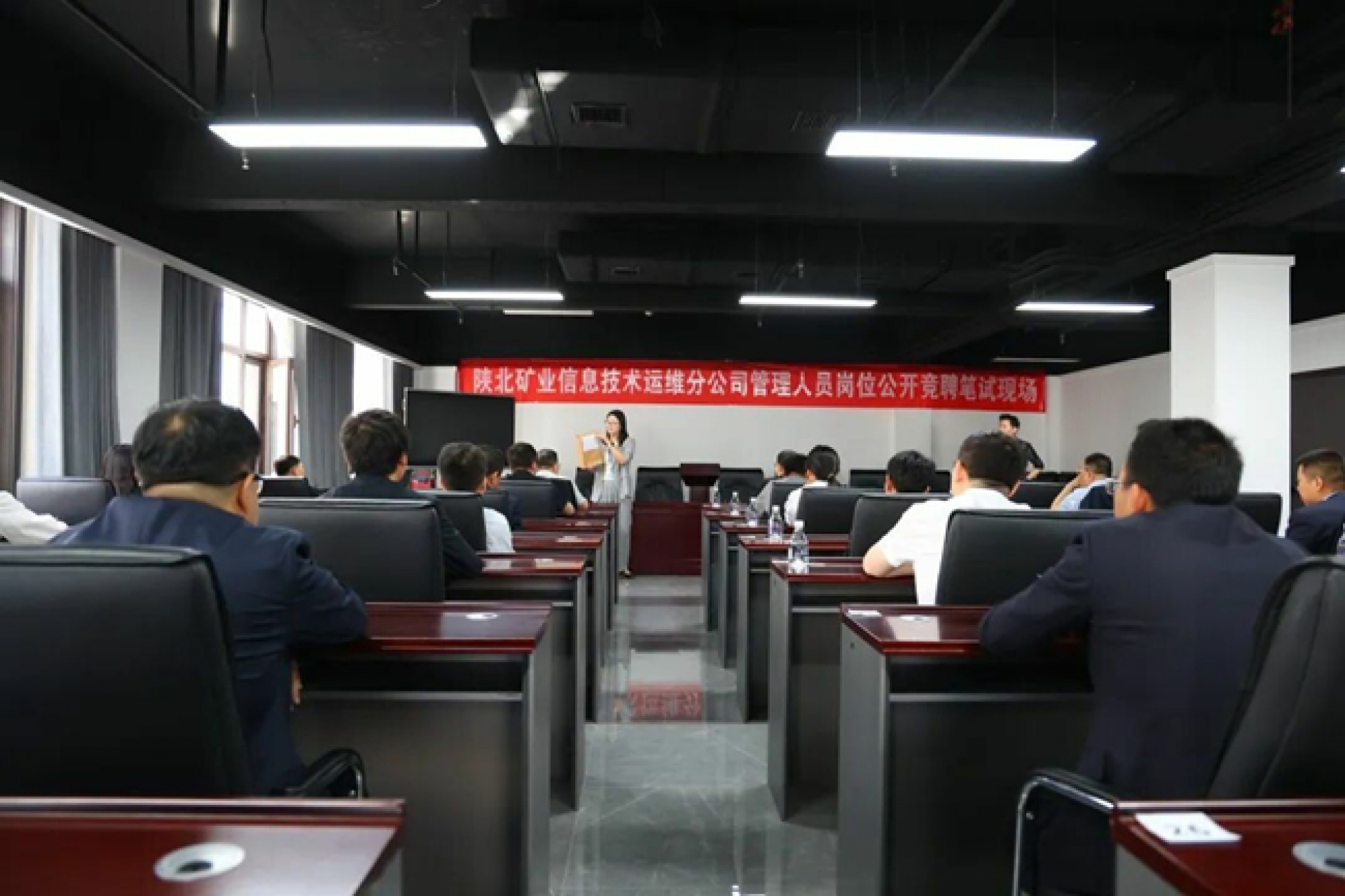 太阳成tyc7111cc(股份)有限公司-官方网站
